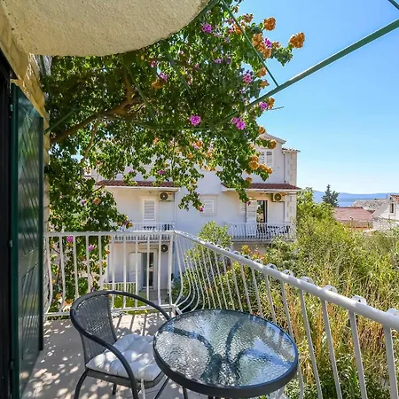 Brane Appartement Bol